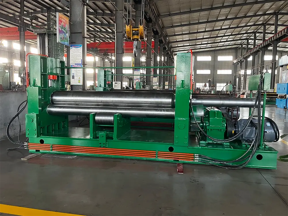 Large Hydraulic Symmetric Plate Rolling Machine For Petroleum Pipeline